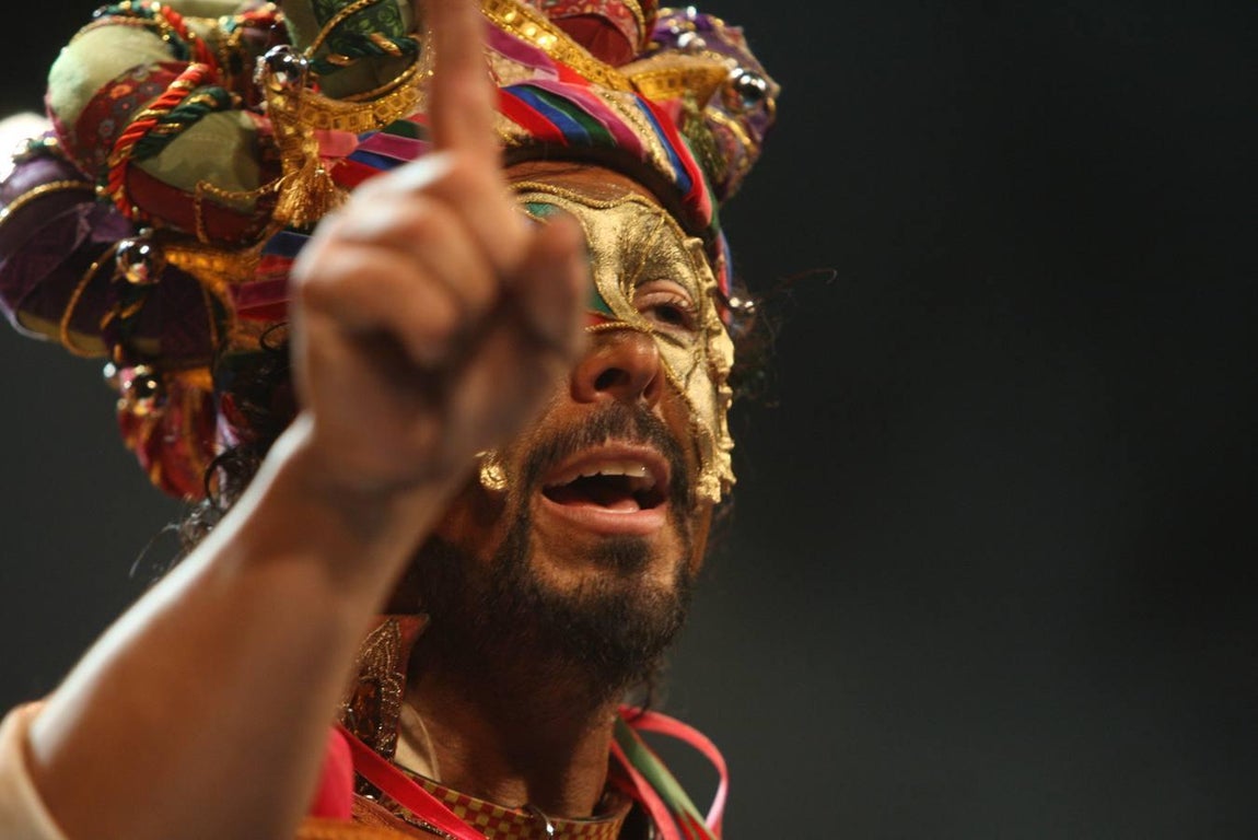 FOTOS: Comparsa El perro andalú en la Final del Falla. Carnaval de Cádiz 2018