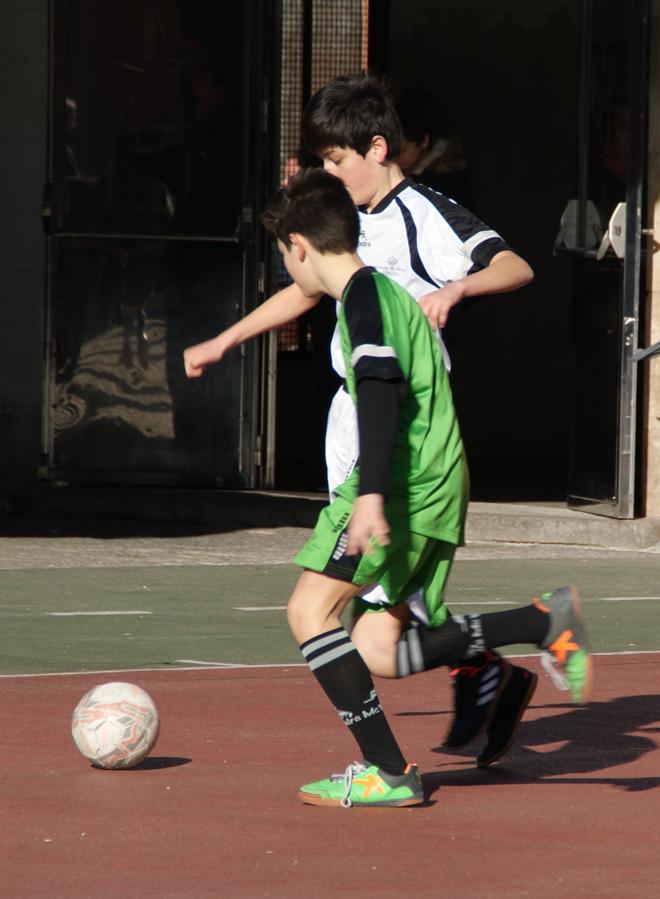 Las mejores imágenes del partido entre Virgen de Atocha &quot;B&quot; y Jesús Maestro &quot;A&quot;