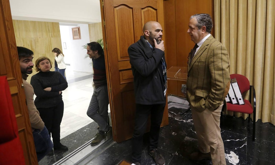 El Pleno sobre los cambios en el callejero de Córdoba, en imágenes