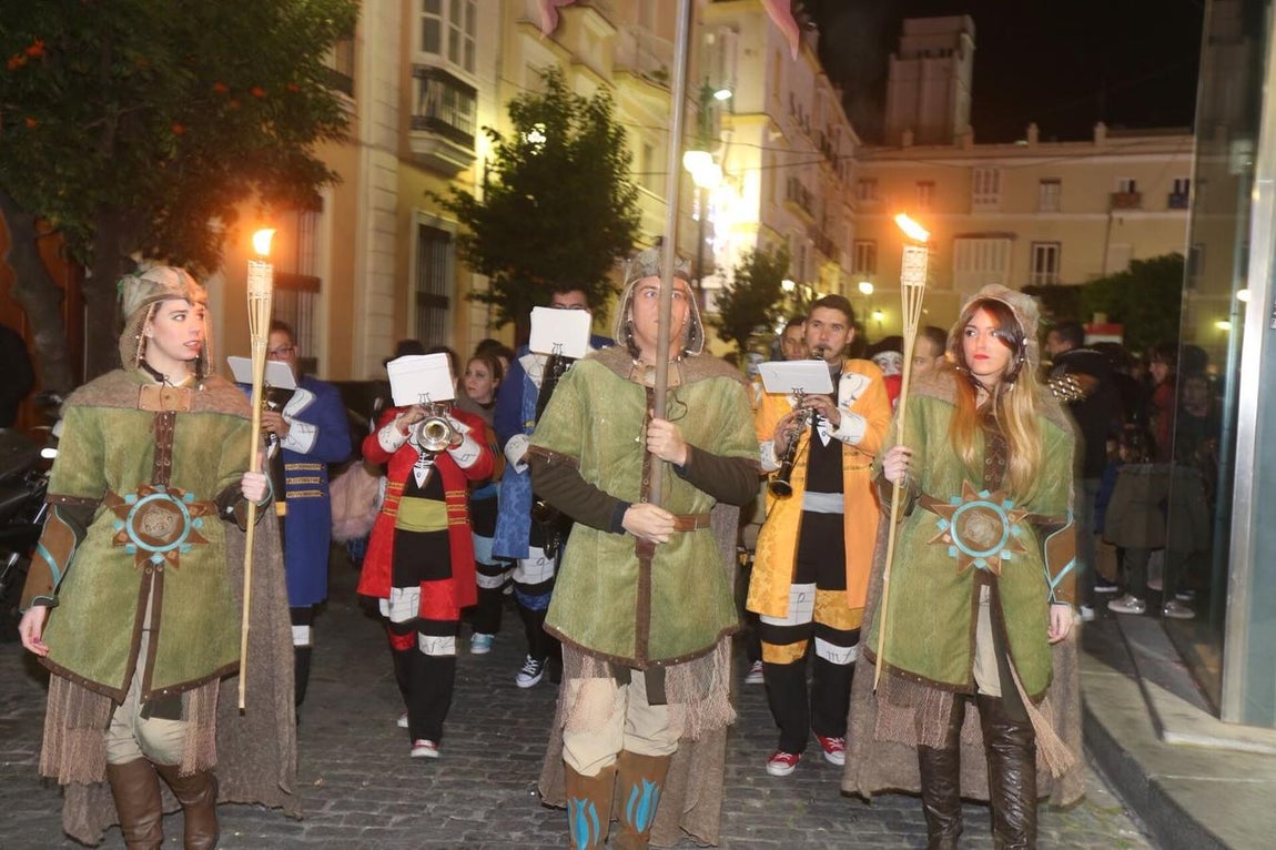 FOTOS: El Dios Momo arde en San Antonio