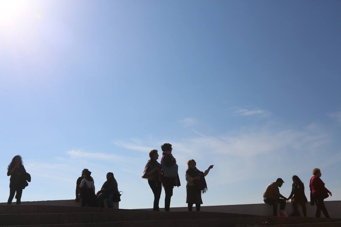 Las coplas conquistan el Paseo Marítimo de Cádiz