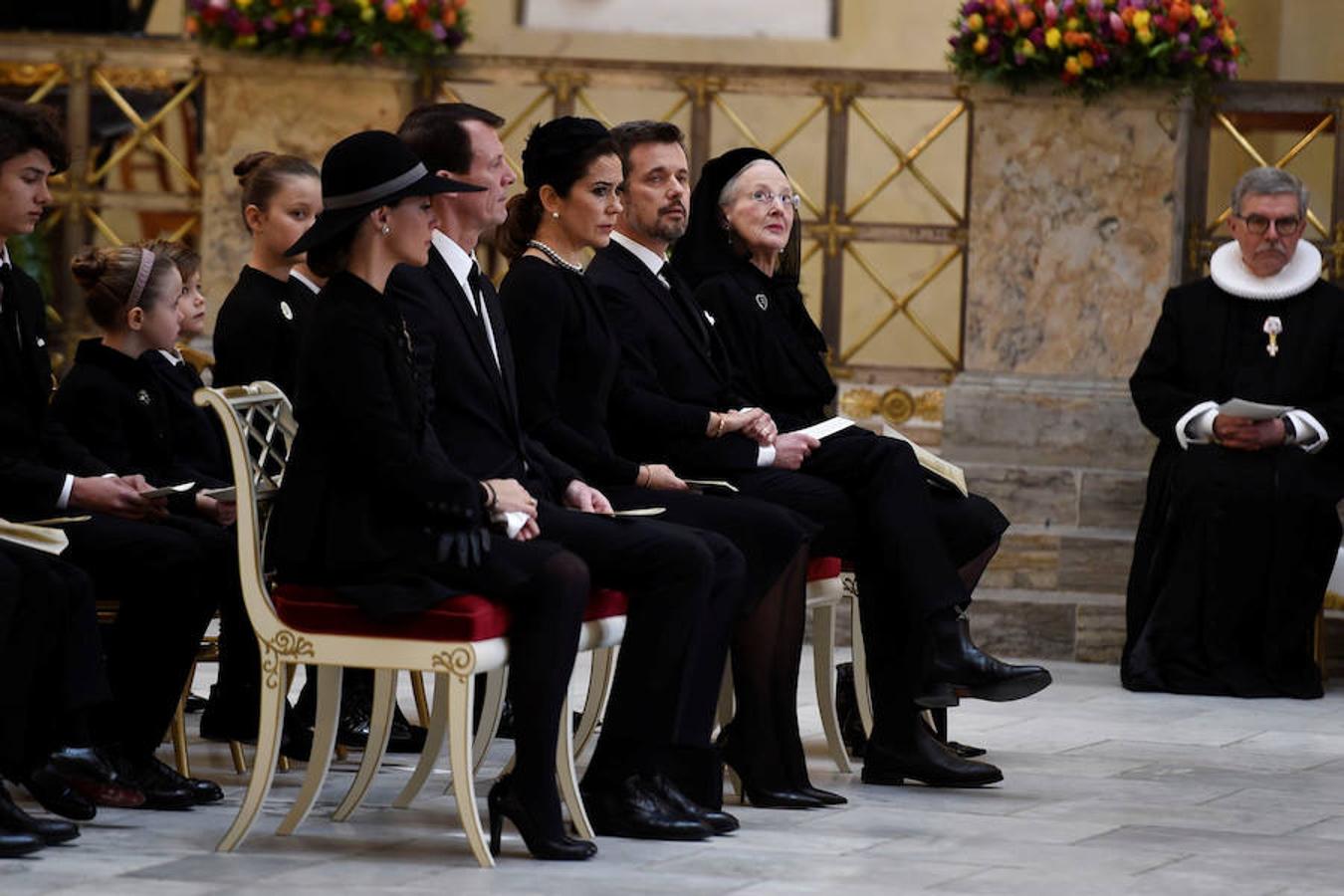 En su homilía Svendsen ha elogiado su figura y su papel como apoyo de la Reina, pero resaltó también su desagrado con su rol de consorte y que su relación con los daneses no siempre fue fácil. 