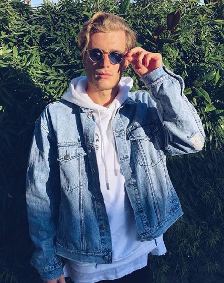 Loris Karius. El portero del Liverpool FC sigue las tendencias como ninguno y no se pierde ningún desfile de moda importante.