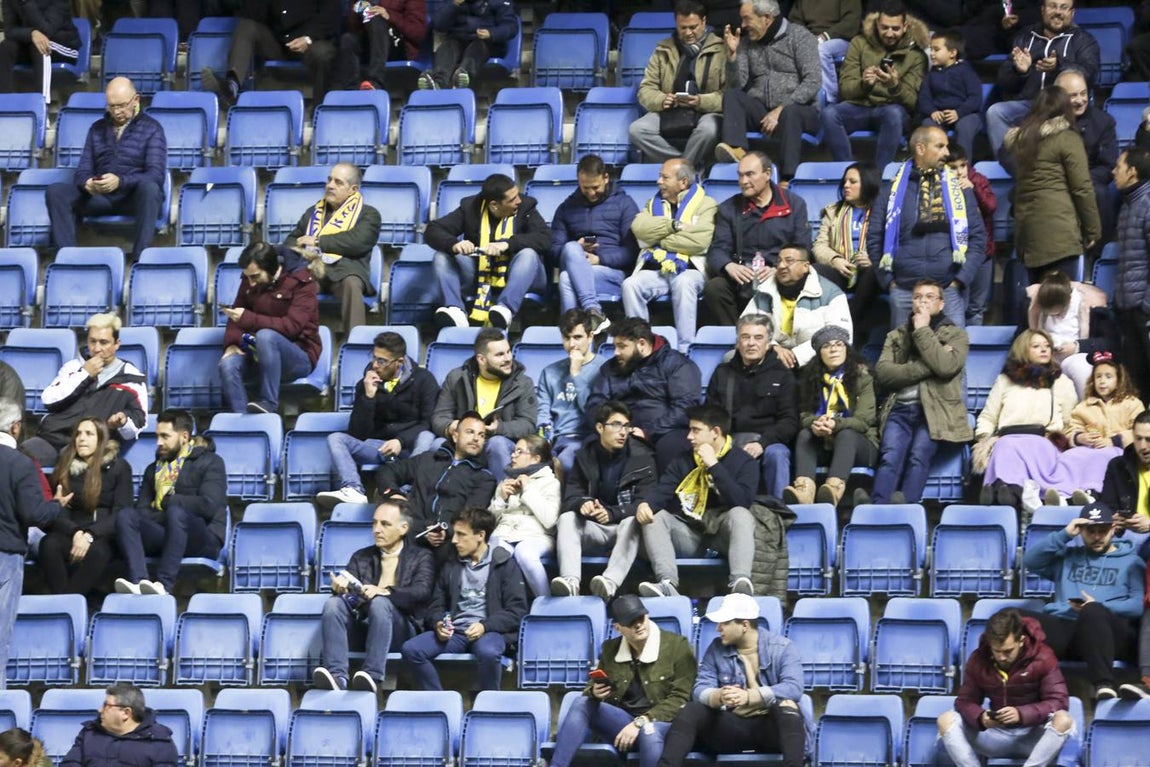 FOTOS: Búscate en las gradas de Carranza