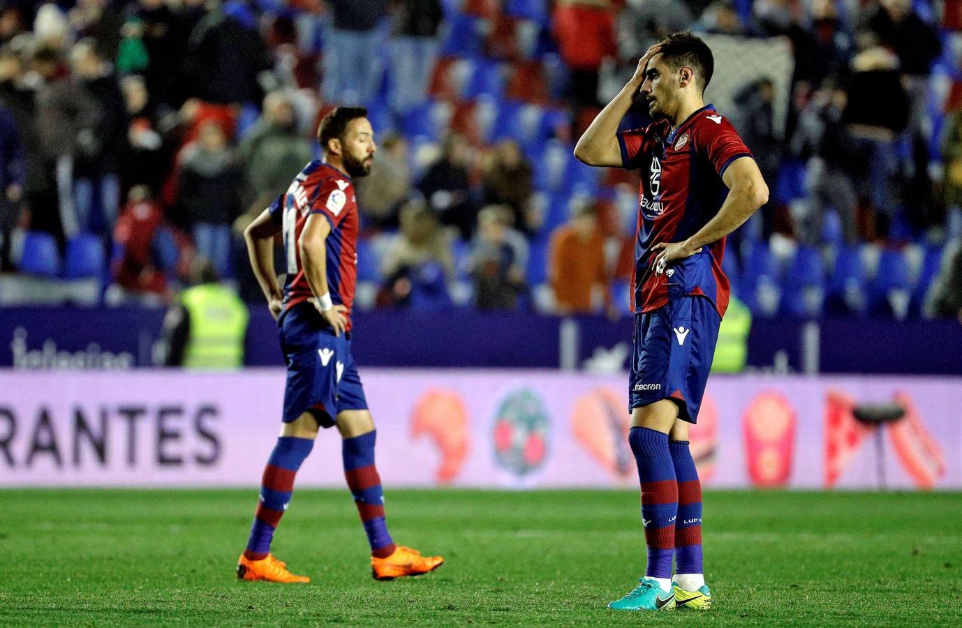 La victoria del Betis frente al Levante en imágenes