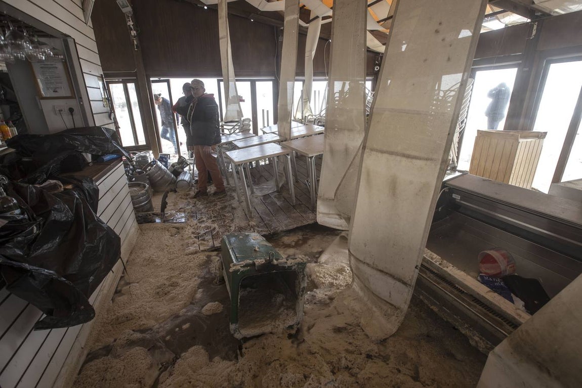 FOTOS: &#039;Emma&#039; castiga a Cádiz con una fuerza desconocida