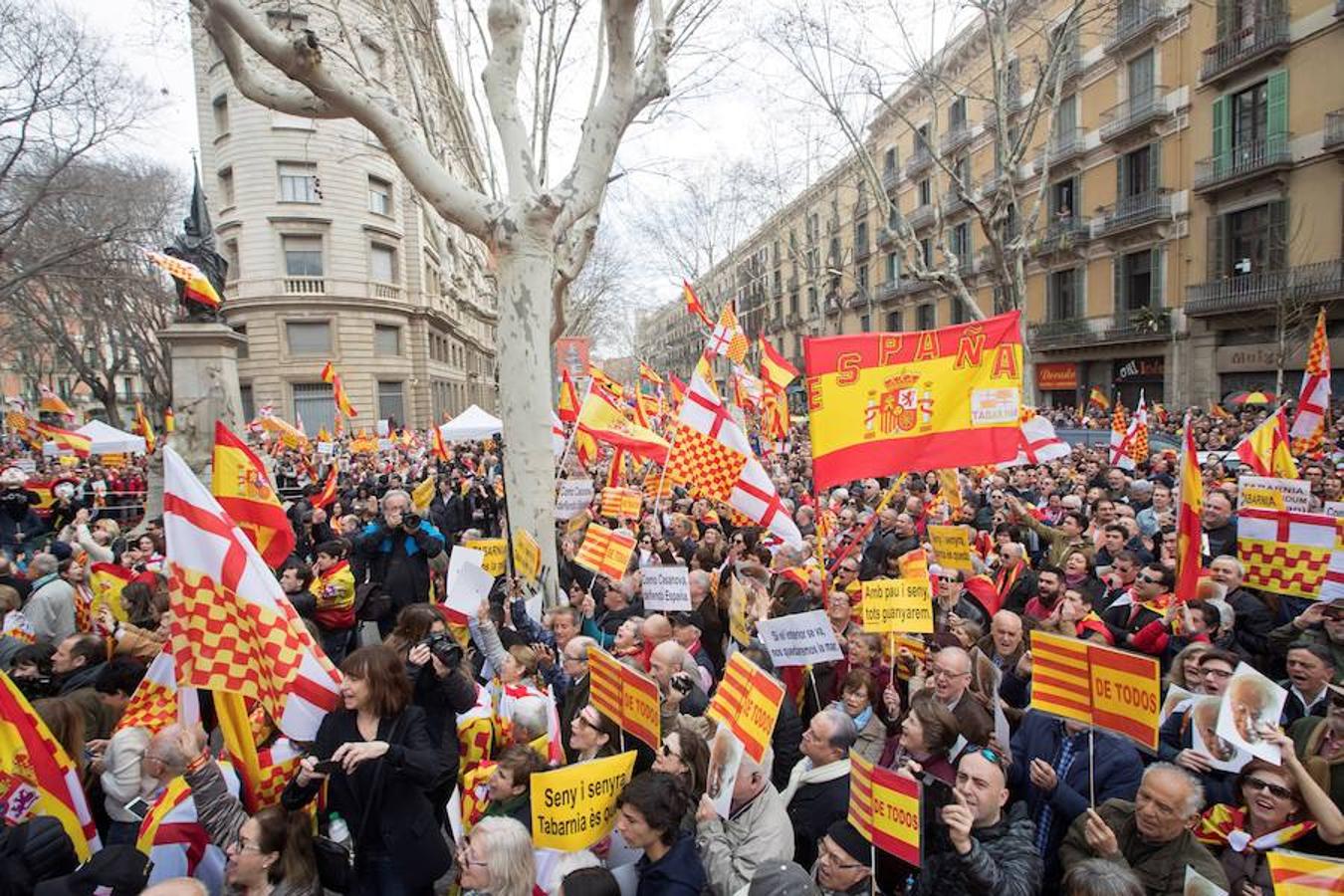 La Guardia Urbana cifra la asistencia en 15.000 personas en la movilización. 