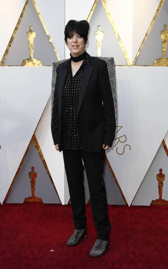 Diane Warren en la alfombra roja de los Oscar 2018. 