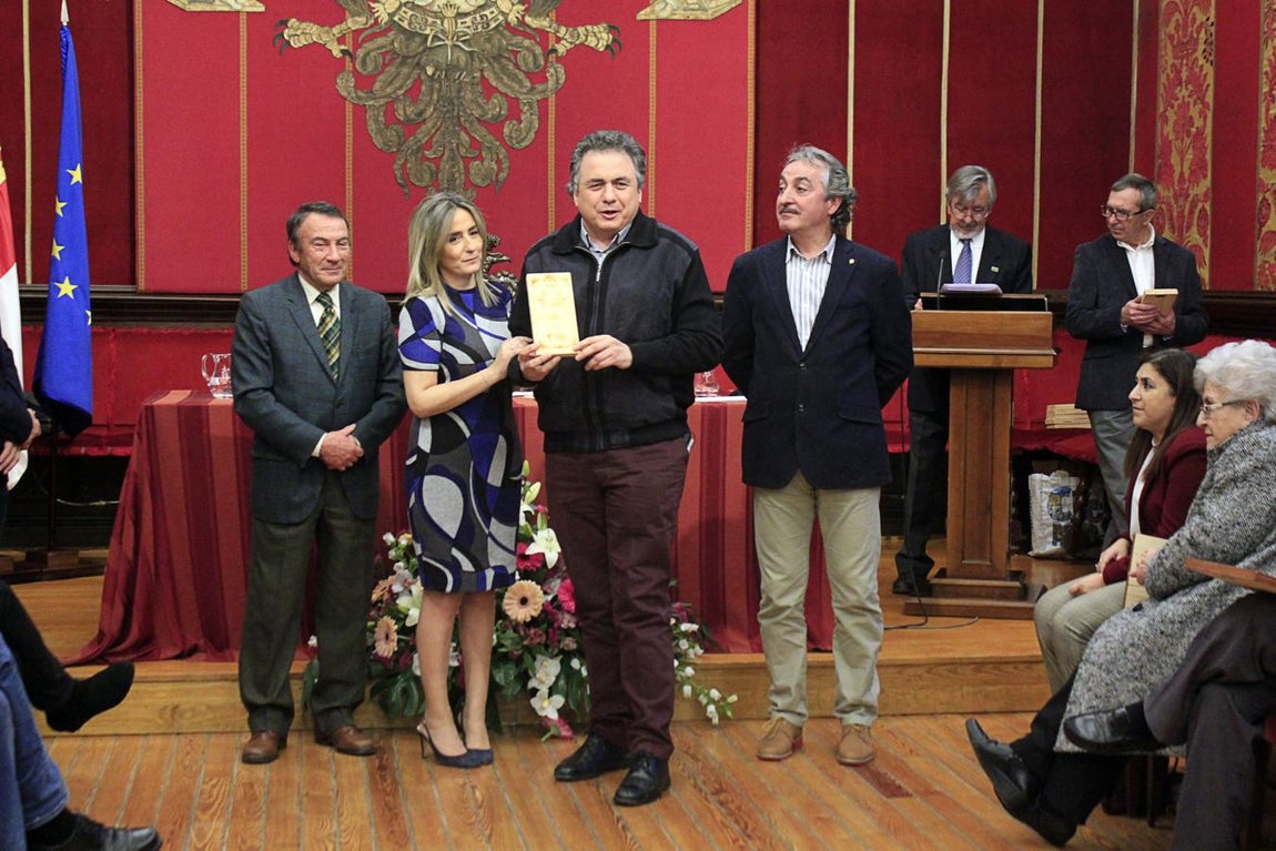 Acto de entrega de los premios de la XVIII edición del Certamen de Patios del Corpus