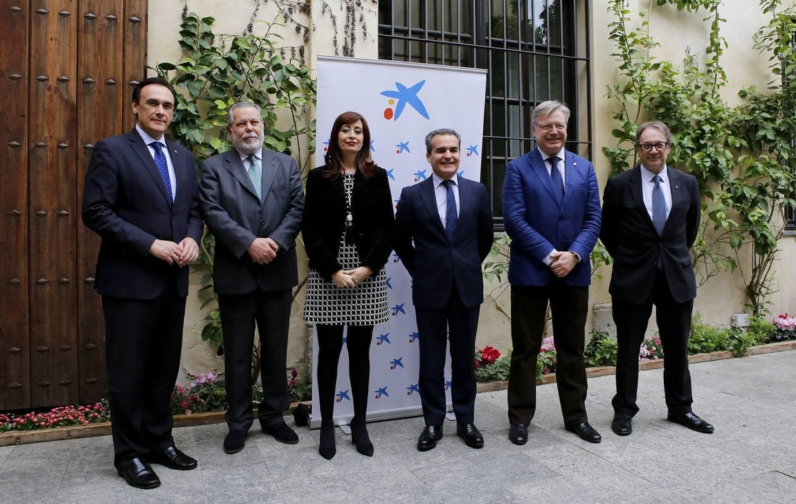 La presentación del balance de la Obra Social de La Caixa en Córdoba, en imágenes