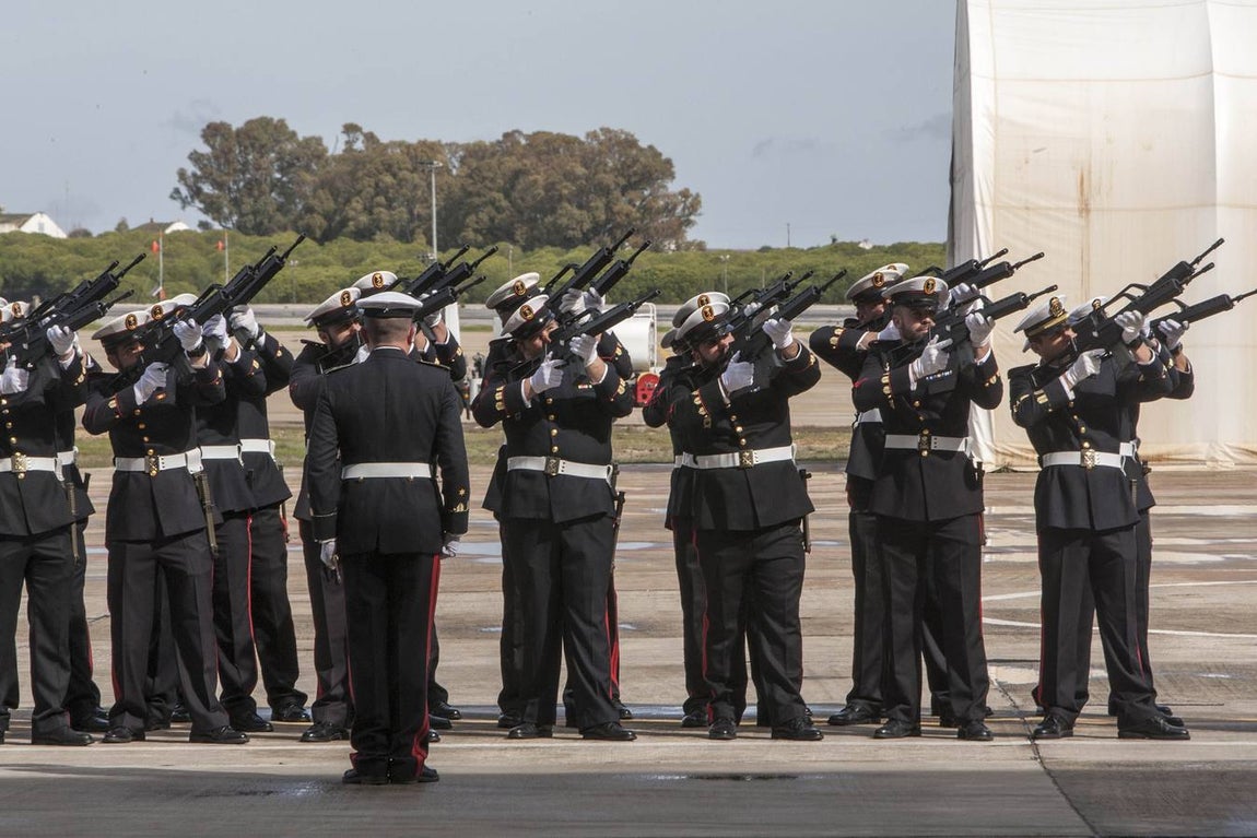 Honras fúnebres por el capitán de fragata Javier Montojo