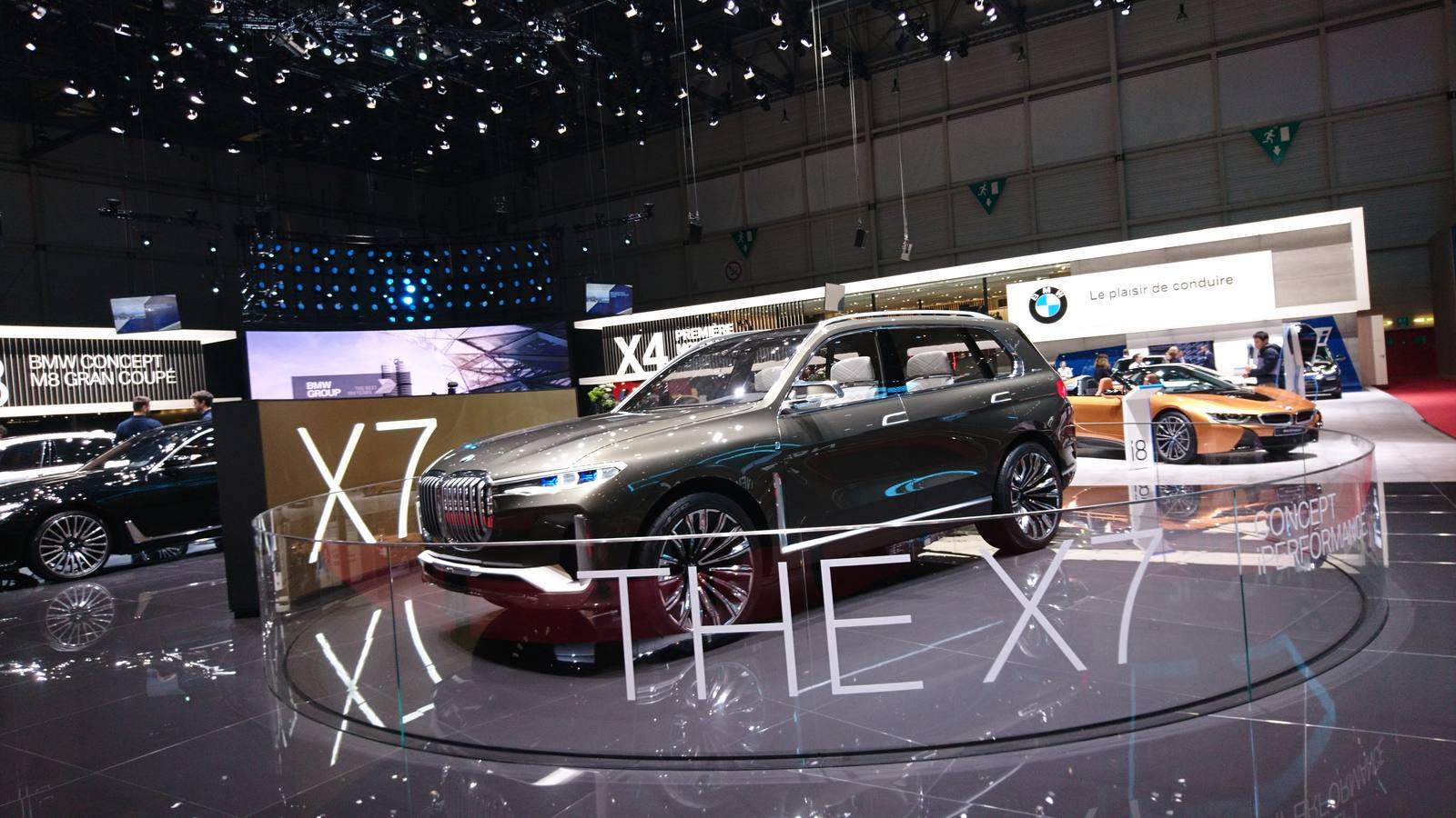 El BMW X7 será presentado a finales de 2018. En Ginebra hemos podido ver este anticipo. 