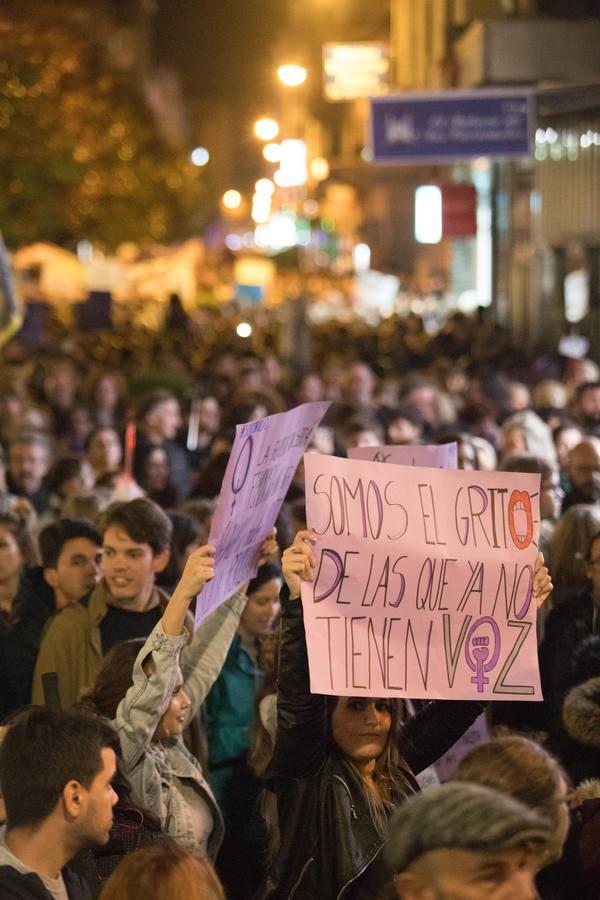 En imágenes, la multitudinaria manifestación feminista en Córdoba