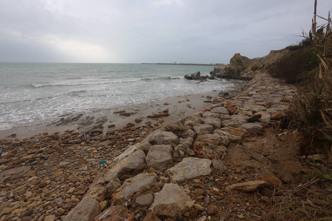 FOTOS: Así han quedado las playas de Rota