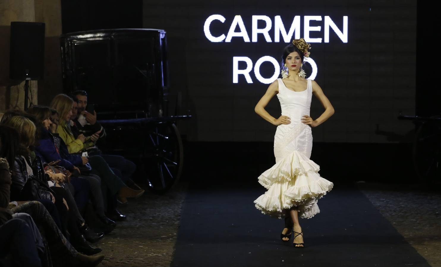 En imágenes, el desfile de moda flamenca en las Caballerizas Reales de Córdoba