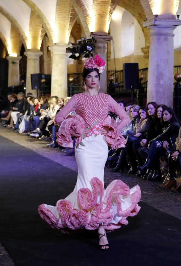 En imágenes, el desfile de moda flamenca en las Caballerizas Reales de Córdoba