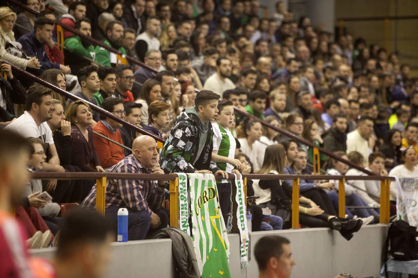 El ambiente del partido de Itea Córdoba CF en Vistalegre, en imágenes