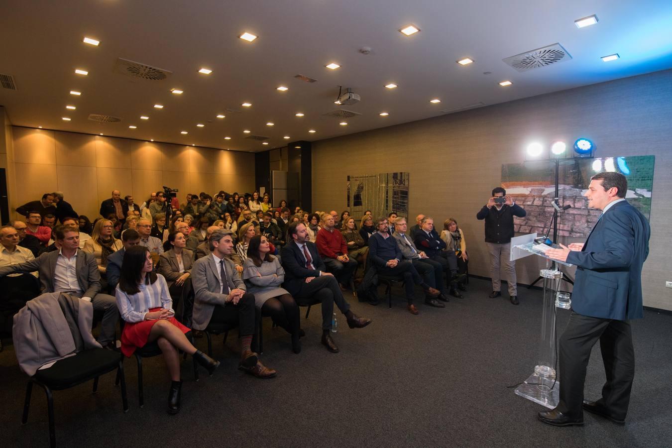 El primer acto de José María Bellido como candidato a la Alcaldía de Córdoba, en imágenes