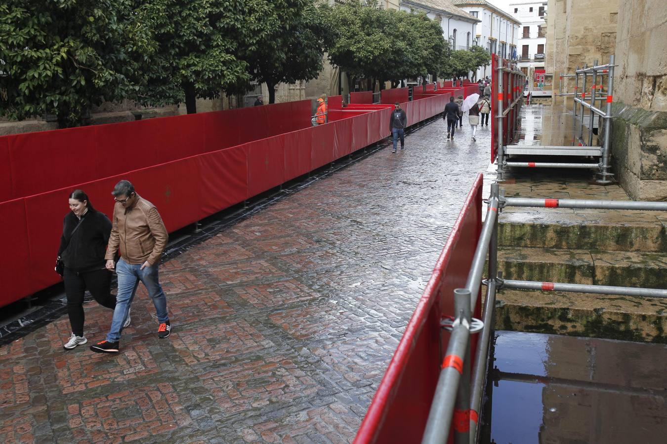 La preparación de la Semana Santa de Córdoba, en imágenes