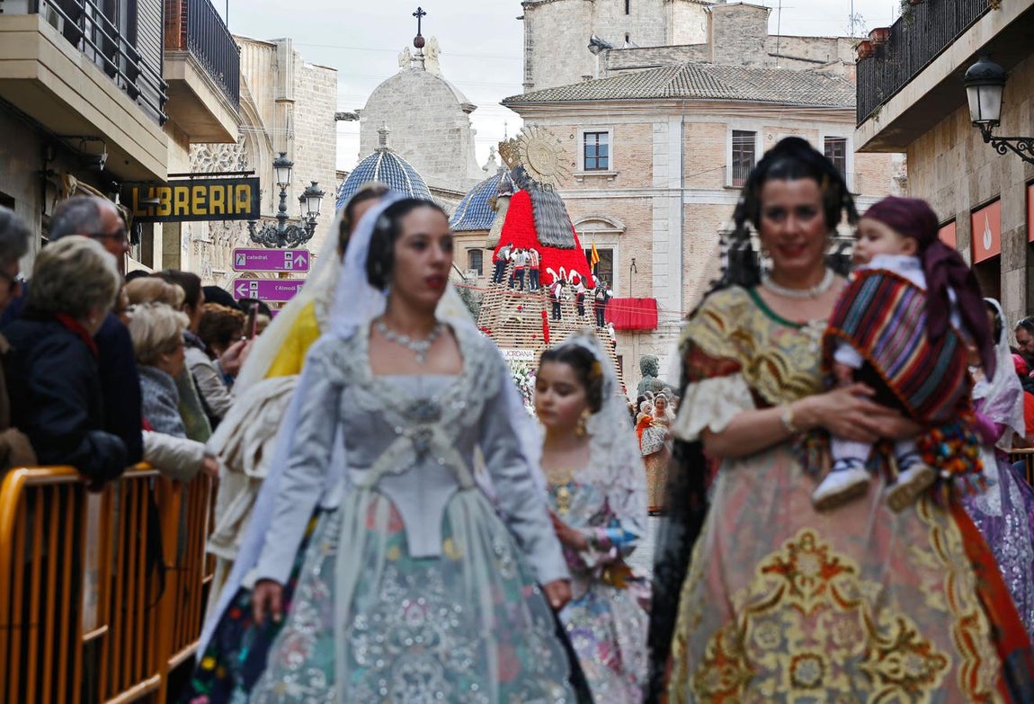 La Ofrenda de Fallas 2018, en imágenes. 