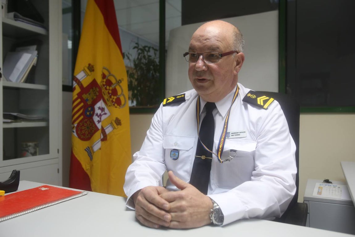 Suboficial mayor Juan Torres Lozano. 