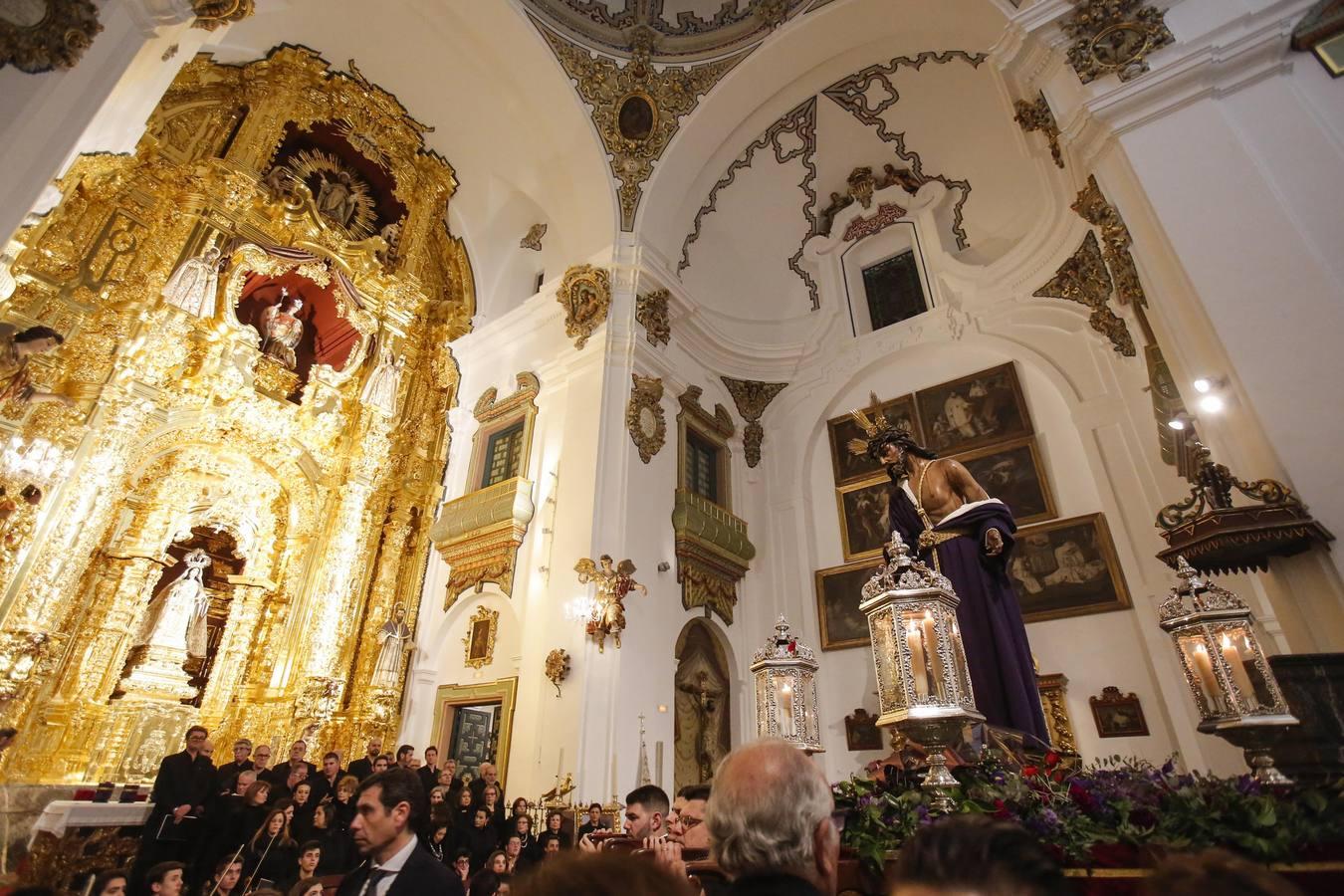 El Vía Crucis del Señor de la Humildad y Paciencia de Córdoba, en imágenes