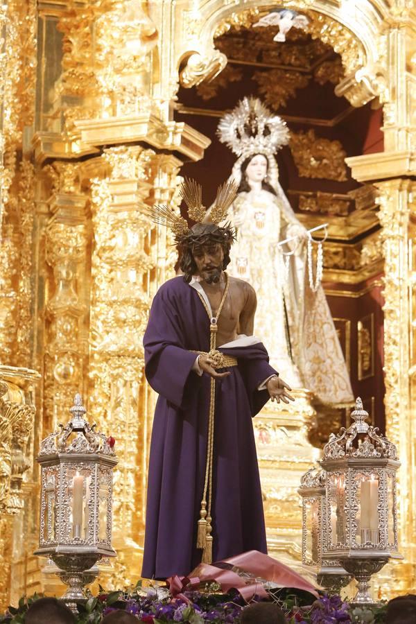 El Vía Crucis del Señor de la Humildad y Paciencia de Córdoba, en imágenes