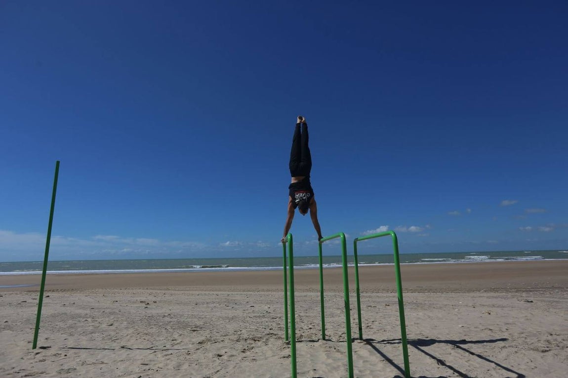 FOTOS: Cádiz estrena la primavera con sol y frío
