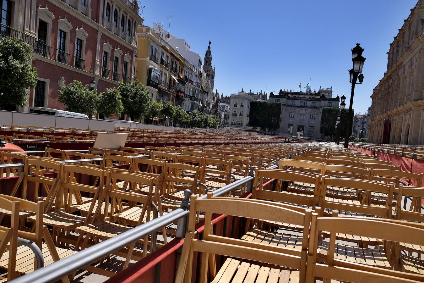 Últimos preparativos para la Semana Santa