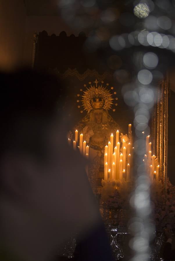 En fotos, salida de la hermandad de Bellavista de la Parroquia del Dulce Nombre de María en la Semana Santa de Sevilla 2018