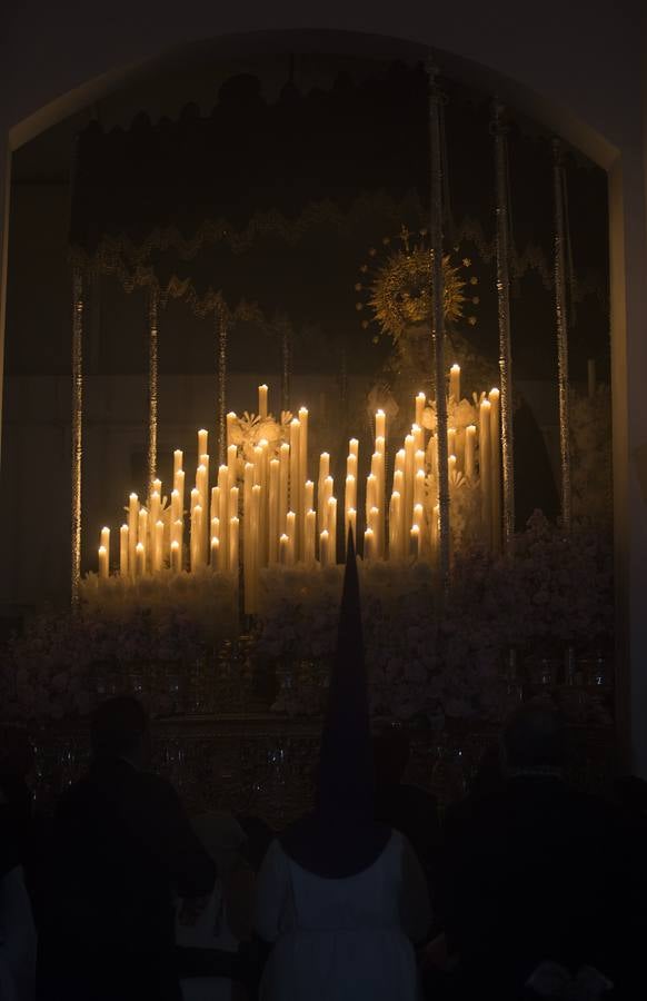 En fotos, salida de la hermandad de Bellavista de la Parroquia del Dulce Nombre de María en la Semana Santa de Sevilla 2018