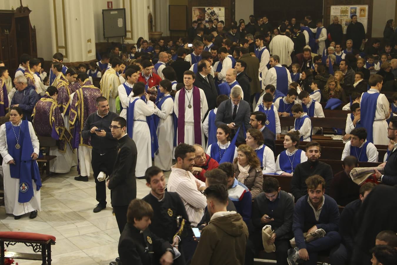 En fotos, llantos y tristeza de La Misión del Claret en la Semana Santa de Sevilla 2018