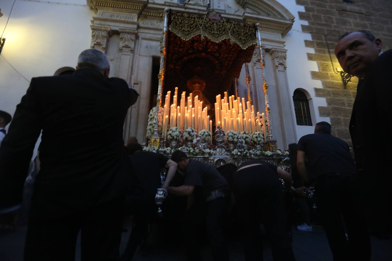 FOTOS: Humildad y Paciencia en la Semana Santa de Cádiz 2018