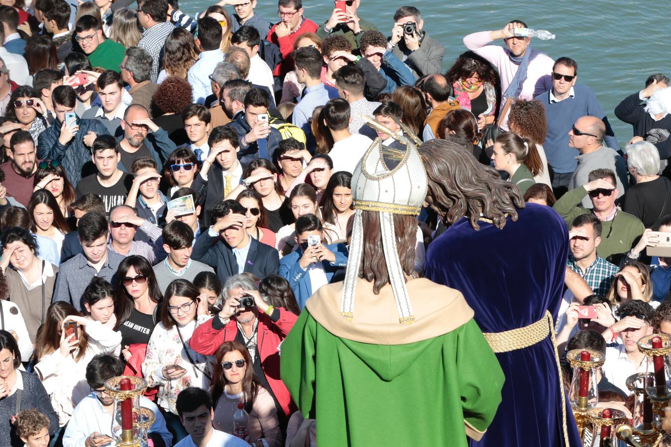 En fotos, Triana se vuelca con la Hermandad de San Gonzalo en este Lunes Santo - Semana Santa de Sevilla 2018