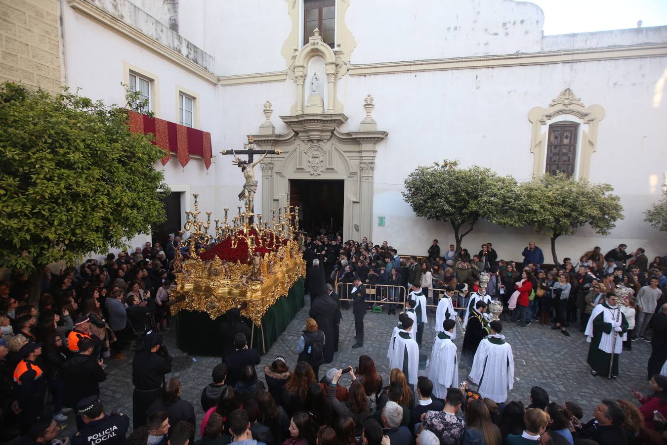 FOTOS: Veracruz el Lunes Santo en la Semana Santa de Cádiz 2018