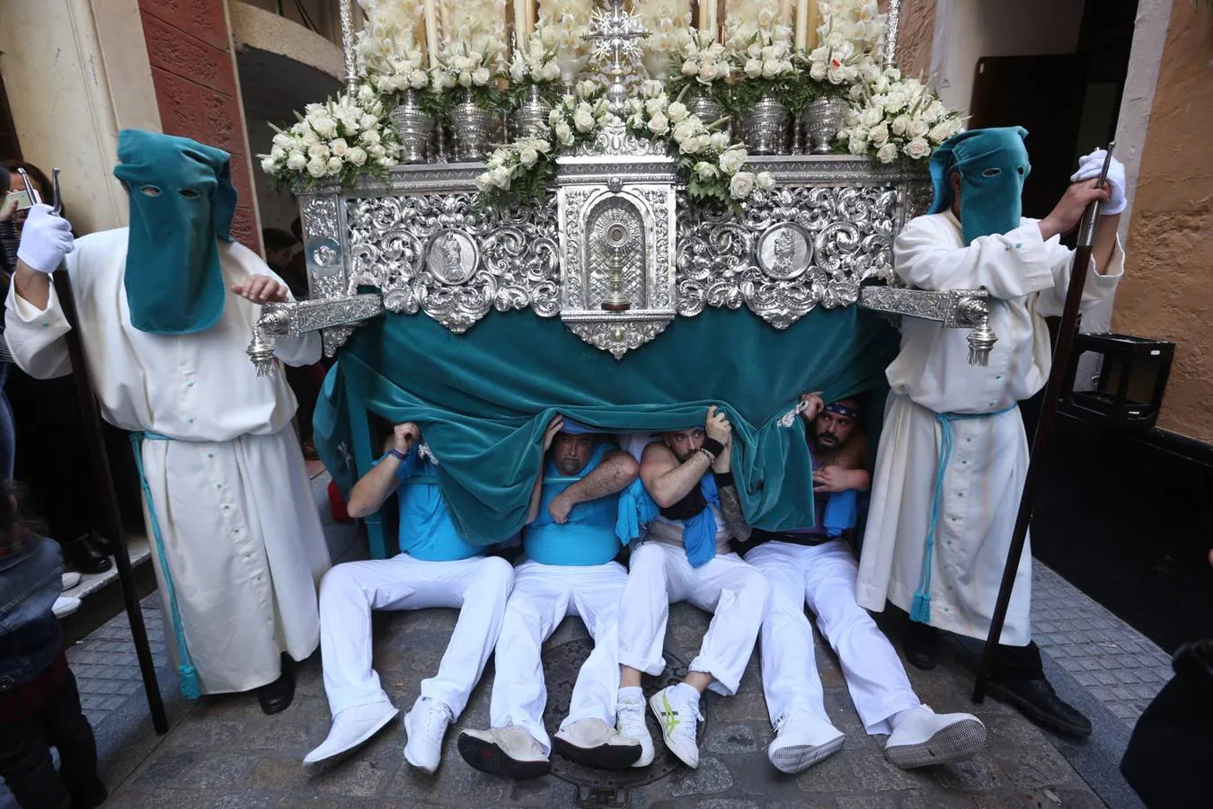 FOTOS: El Prendimiento el Lunes Santo. Semana Santa Cádiz 2018