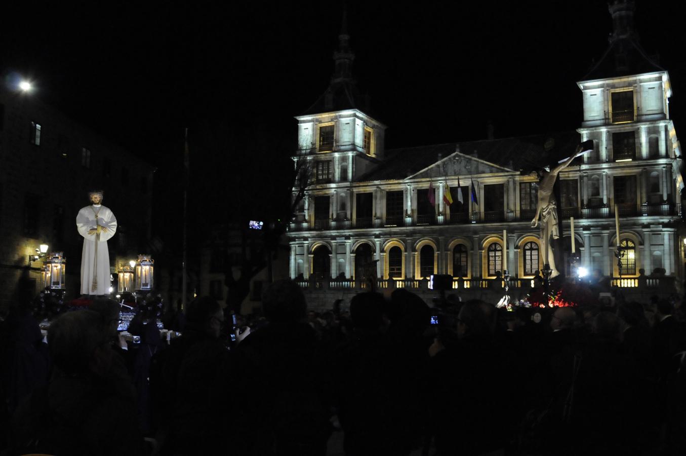 Las procesiones del Lunes Santo, en imágenes