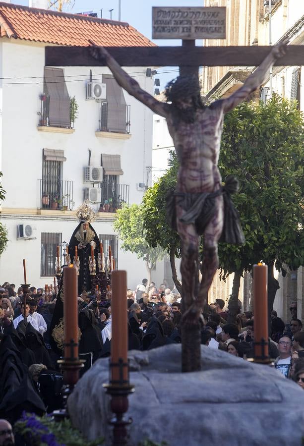 En fotos, la solemnidad de la hermandad Universitaria en la Semana Santa de Córdoba 2018