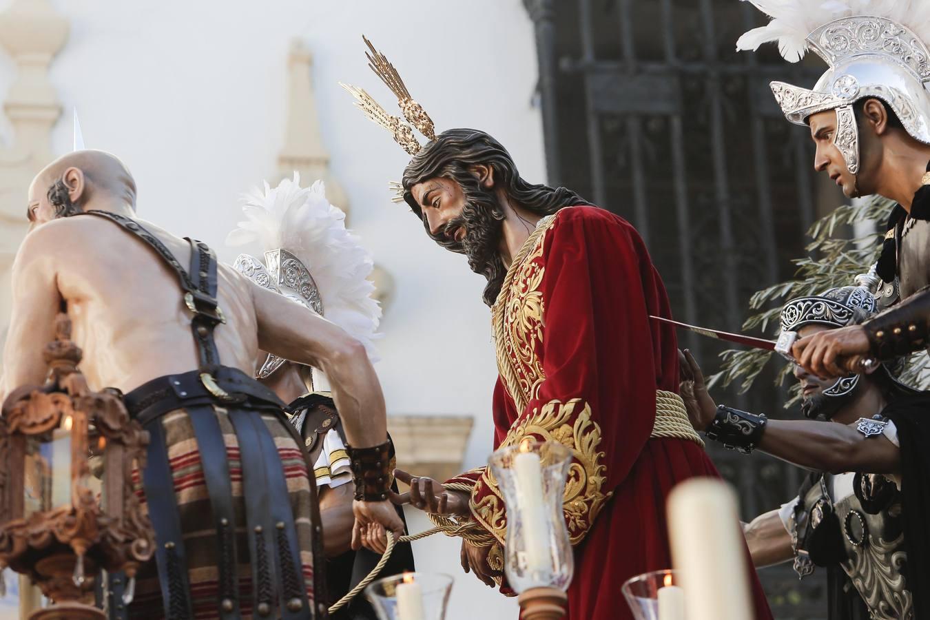 En fotos, el popular cortejo del Prendimiento en la Semana Santa de Córdoba 2018