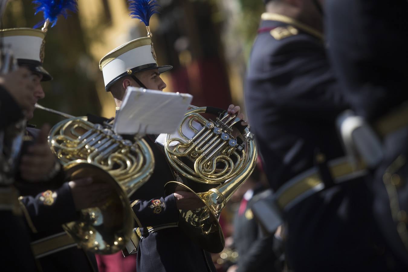 En fotos, la salida triunfal de San Benito en la Semana Santa de Sevilla 2018