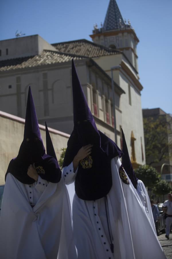 En fotos, la salida triunfal de San Benito en la Semana Santa de Sevilla 2018