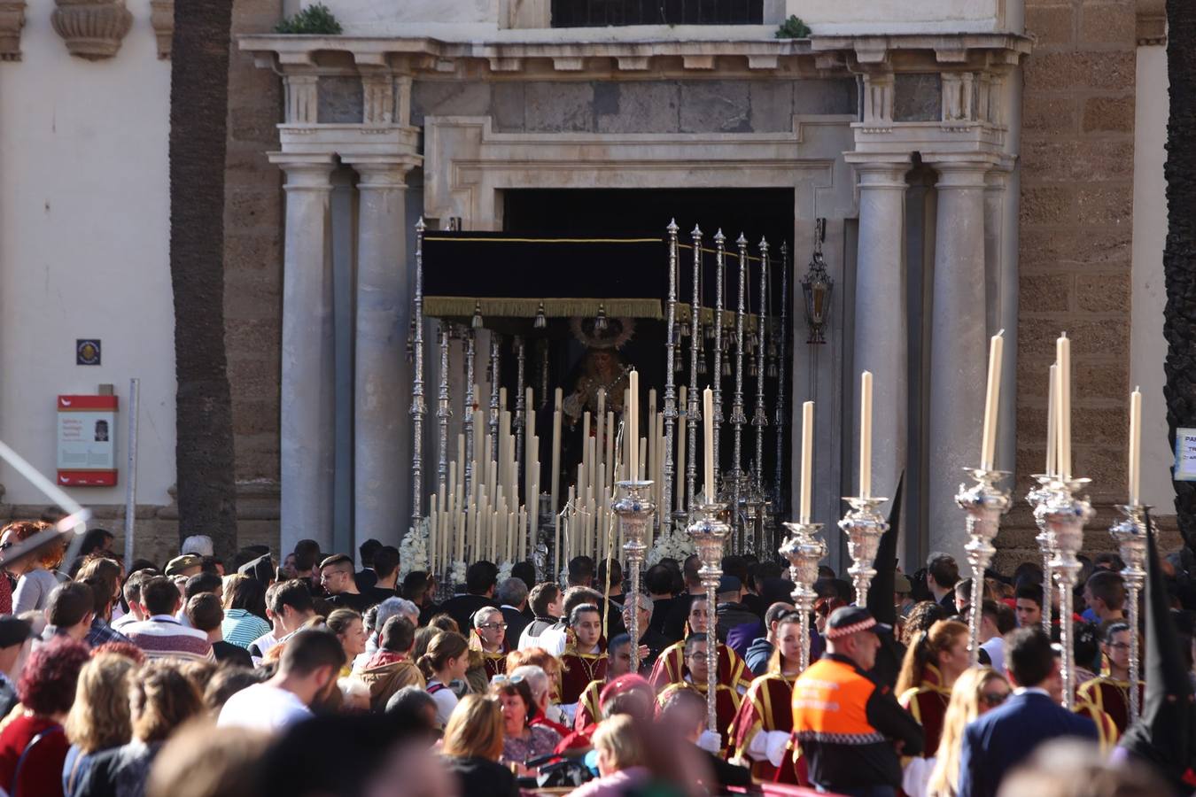 Salida de la cofradía de Piedad este Martes Santo