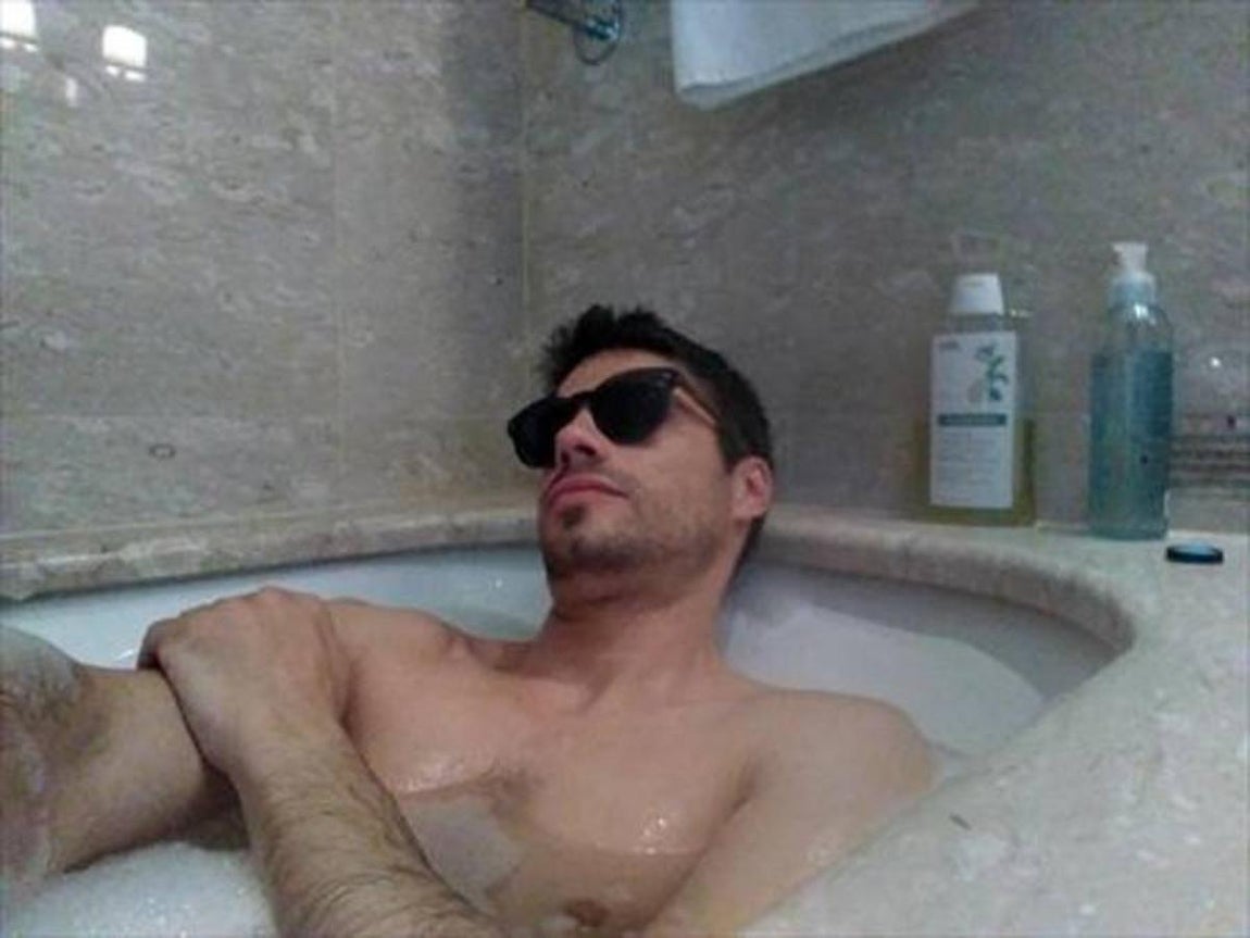 El álbum de fotos de Albert Cavallé, el «estafador del amor» que embaucó a una veintena de mujeres