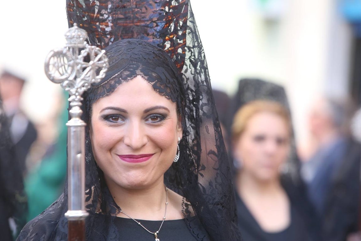 El ministro de Asuntos Exteriores en la salida de Cigarreras