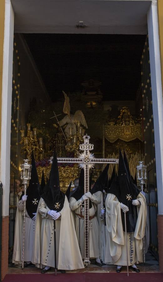 En fotos, Montesión en la Semana Santa de Sevilla 2018