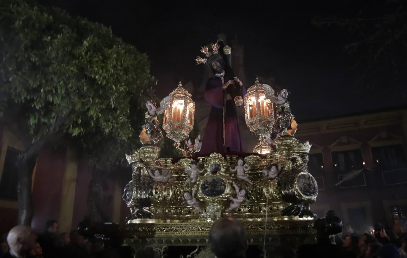 La salida de la hermandad del Gran Poder, en imágenes