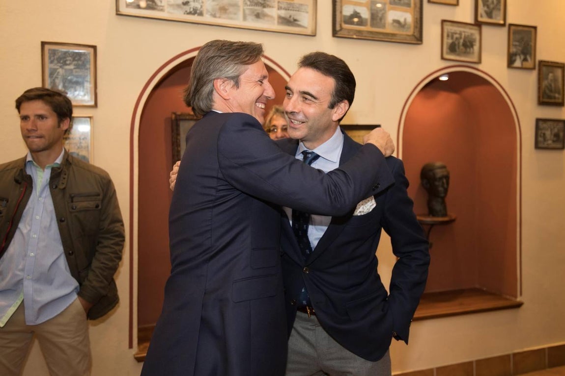 En imágenes, el homenaje a Enrique Ponce de la plaza de toros de Córdoba