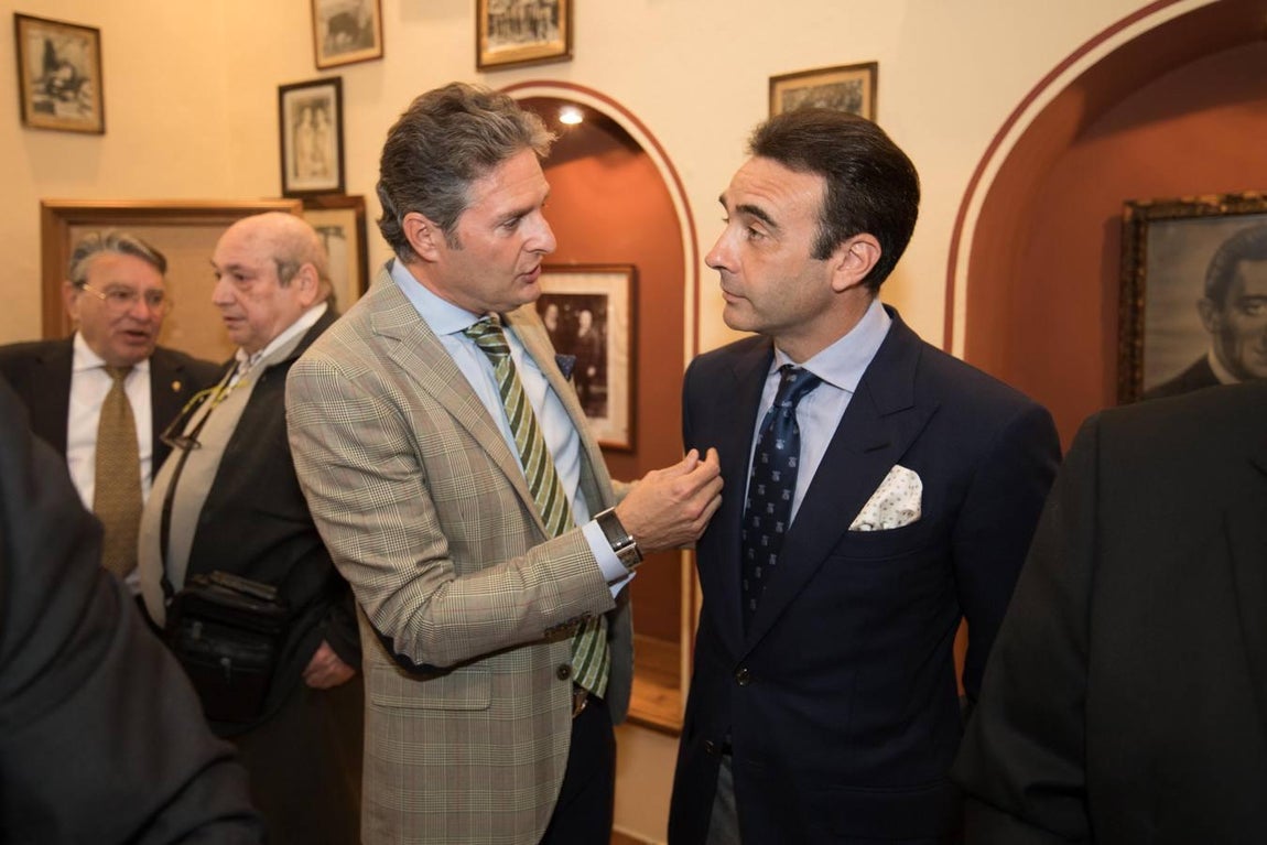 En imágenes, el homenaje a Enrique Ponce de la plaza de toros de Córdoba