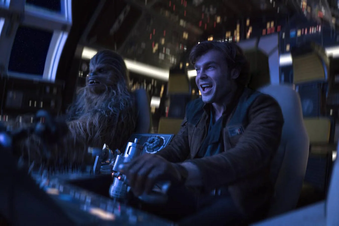 Chewbacca (Joonas Suotamo) y Han Solo (Alden Ehrenreich) volverán a reunirse. 