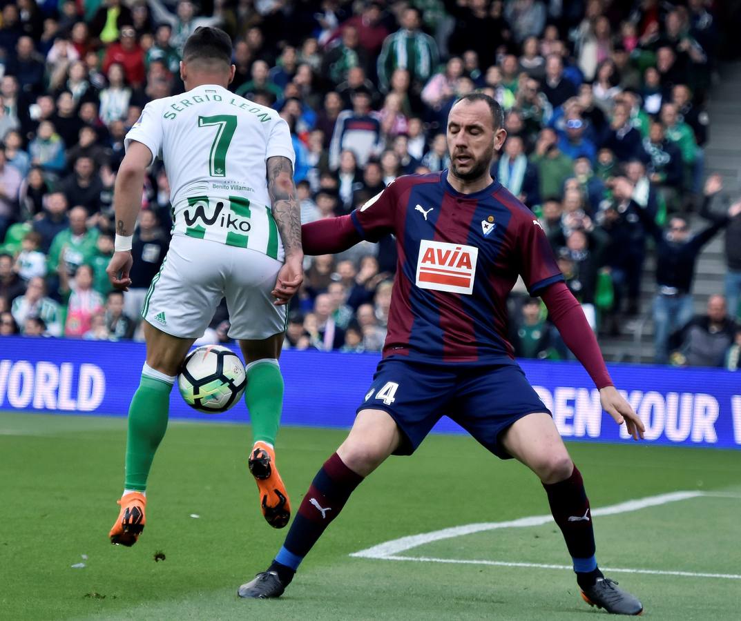 Las imágenes del encuentro entre el Betis y el Eibar